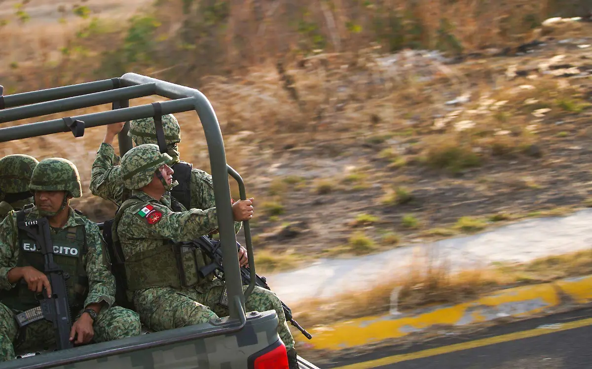 Elementos del Ejército Cuartoscuro